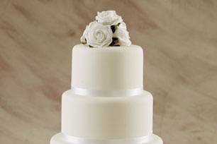 Wedding cake blanc