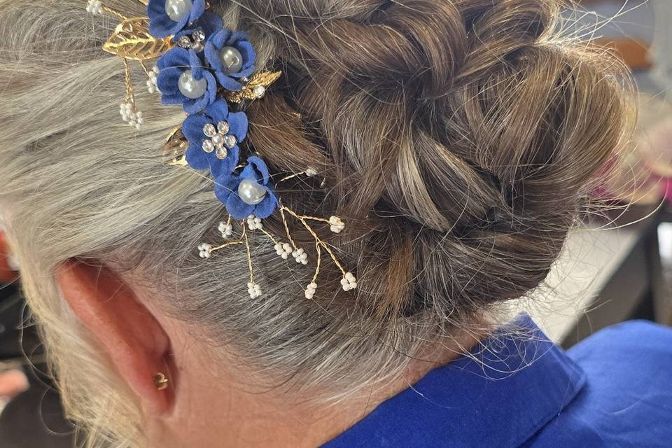Chignon maman de la mariée