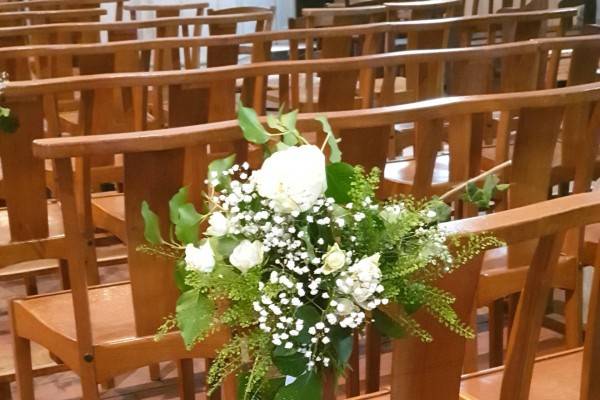Bouquet de banc église