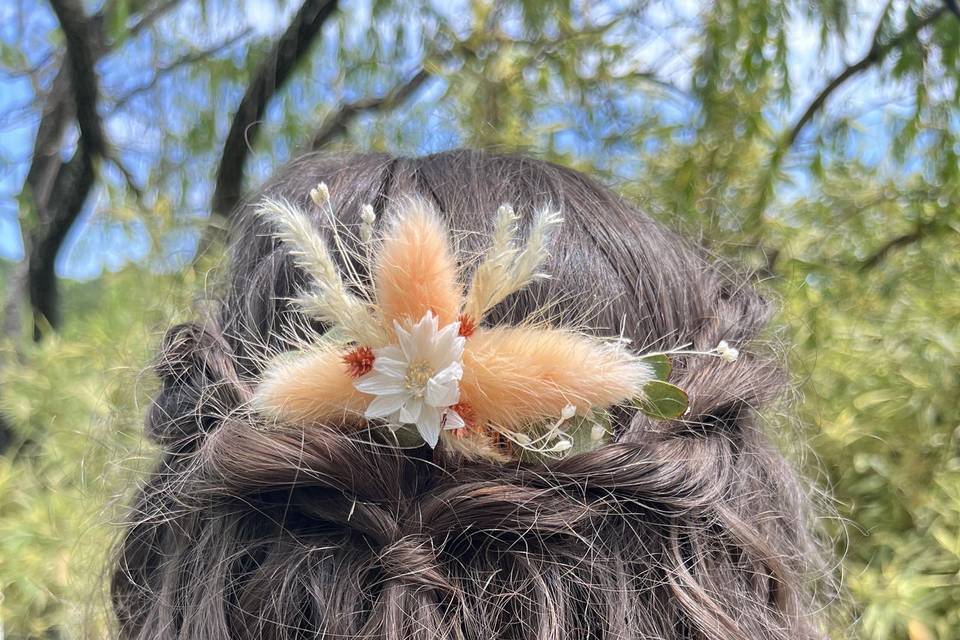Broche à cheveux