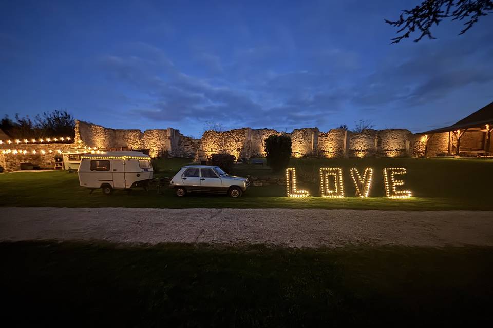 Les ruines de nuit