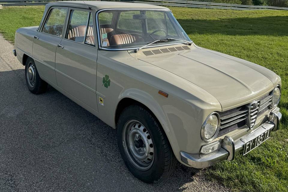 Alfa-Roméo Giulia 1300