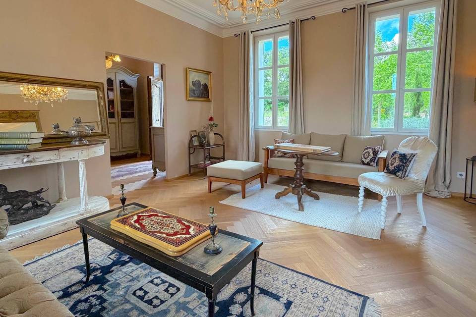Salon Bastide