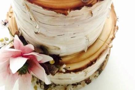 Wedding cake nature