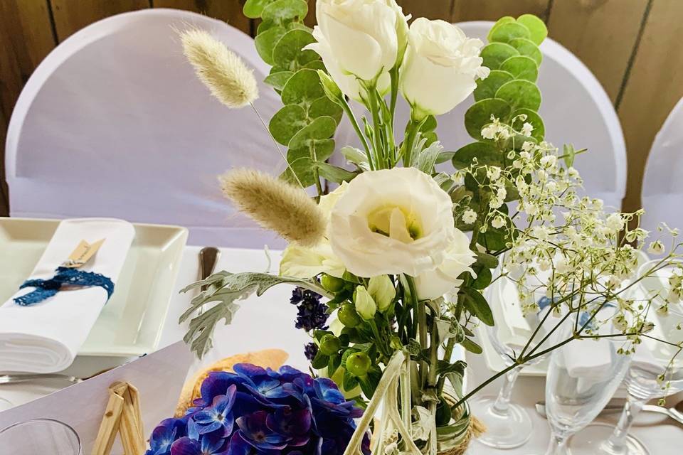 Mariage blanc et bleu