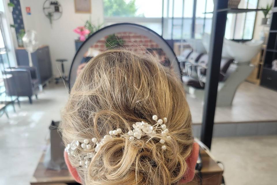 Chignon mariée cheveux fin cou