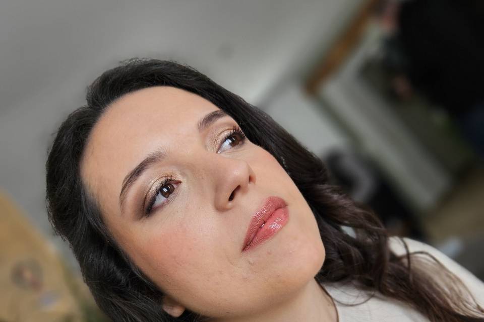 Maquillage témoin de la mariée