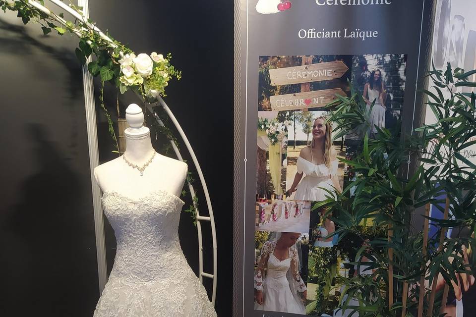 Au salon du mariage