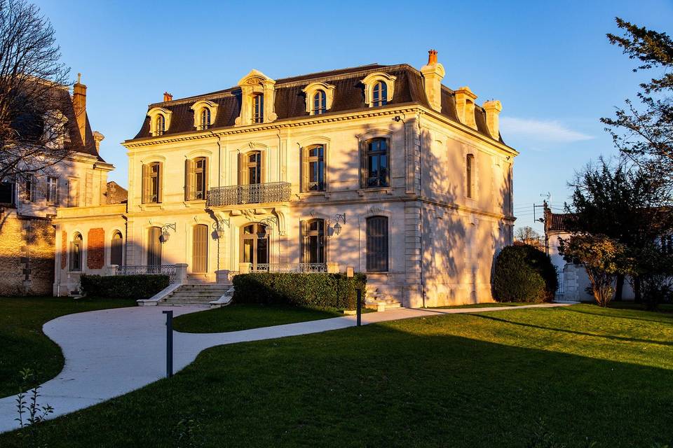 Hôtel Chais Monnet & Spa