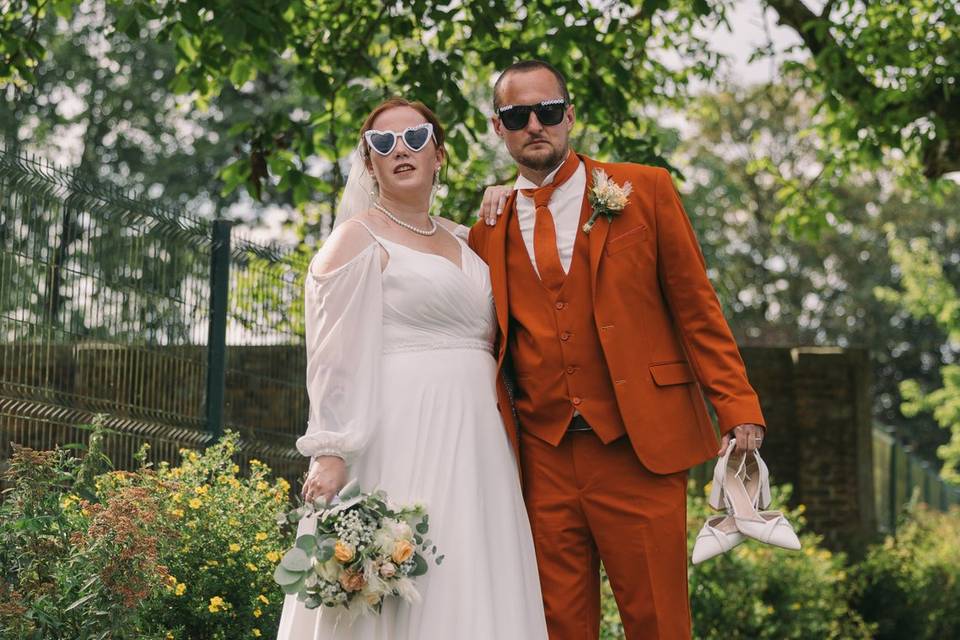 Shooting couple