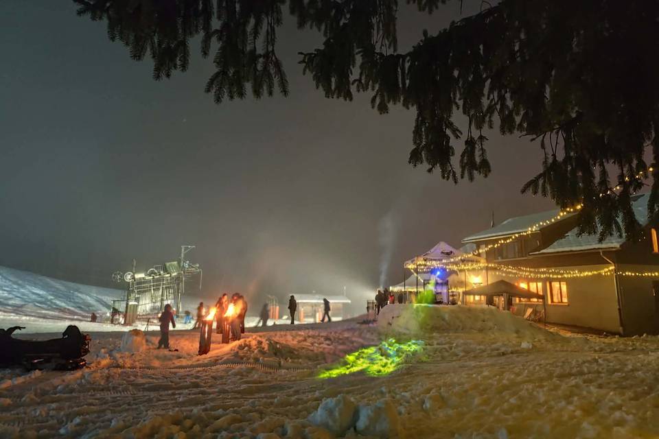 After Ski