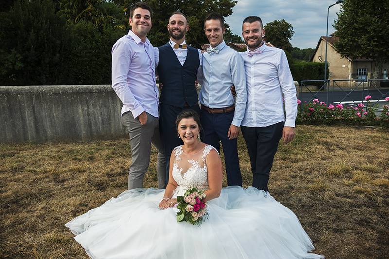 Avec les témoins