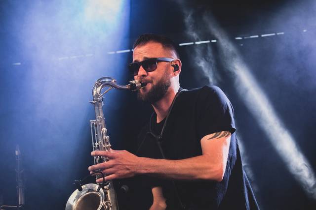 SAXTONE