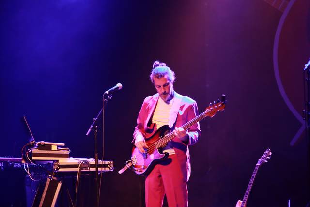 Live3 basse