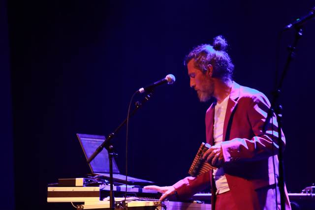 Live02 claviers