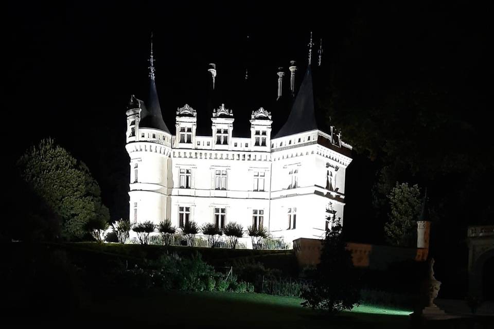 Chateau la nuit