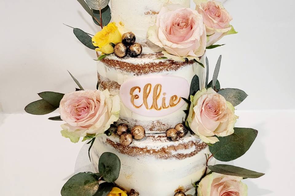 Nude cake