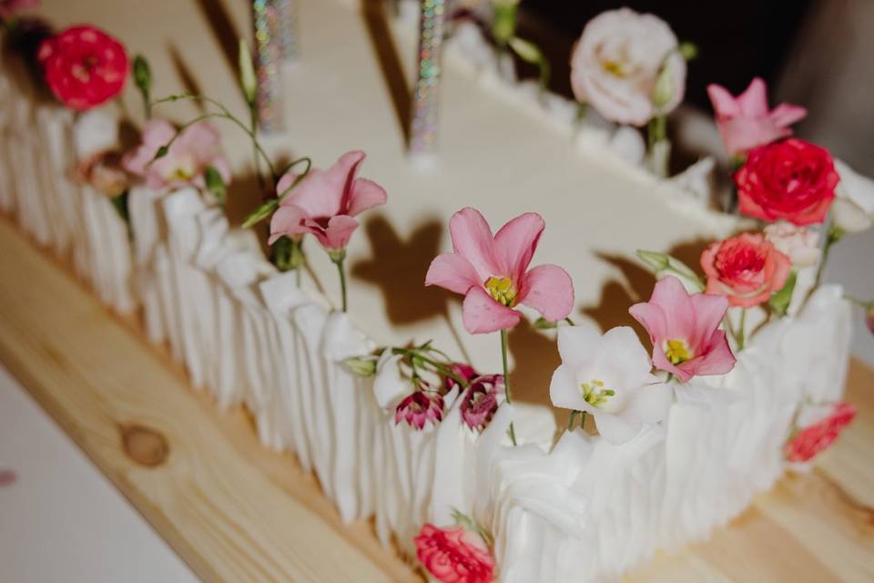 Décoration fleurs gateau