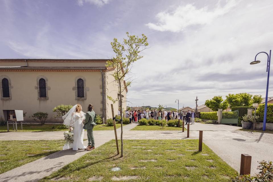 En attendant les invités