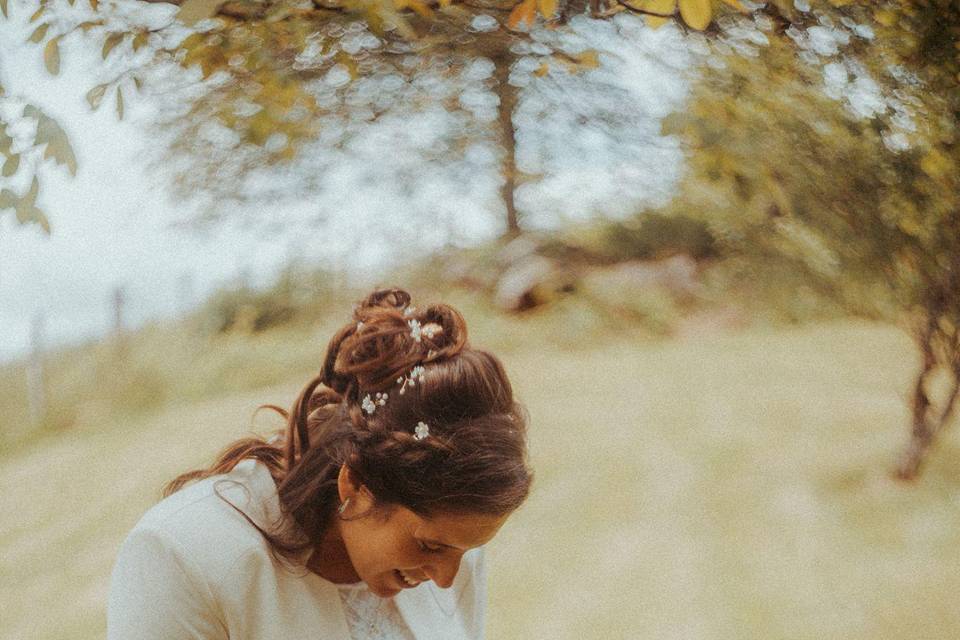 Demi-attache tresses, torsades