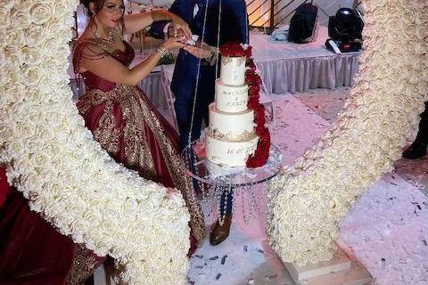 Wedding cake suspendu