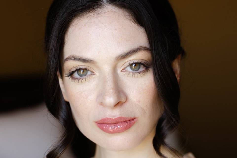 Eve makeup artiste