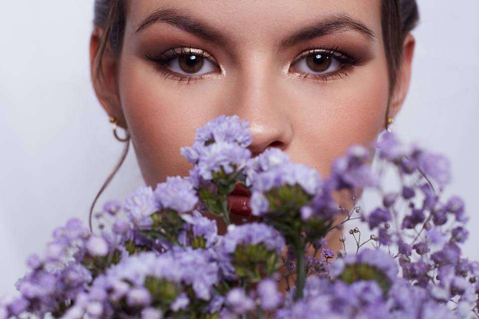 Eve Makeup Artist