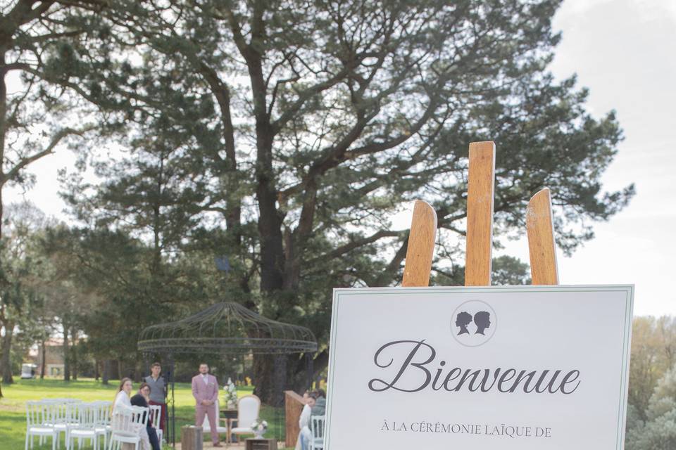 Panneau de bienvenue