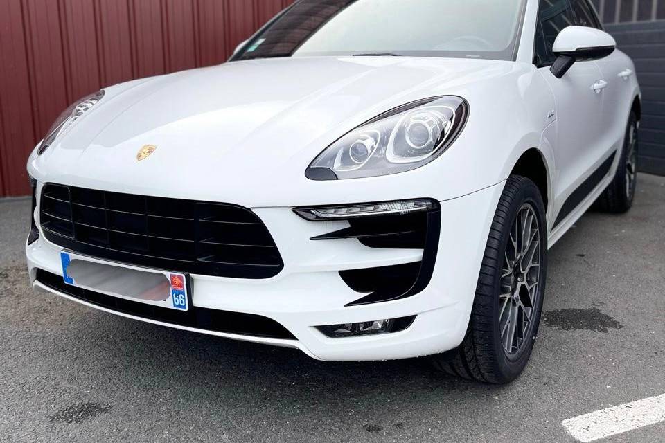 PORSCHE MACAN S