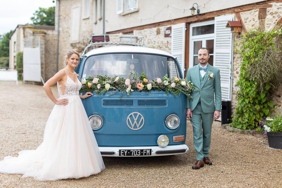 Mariage champêtre avec un Van