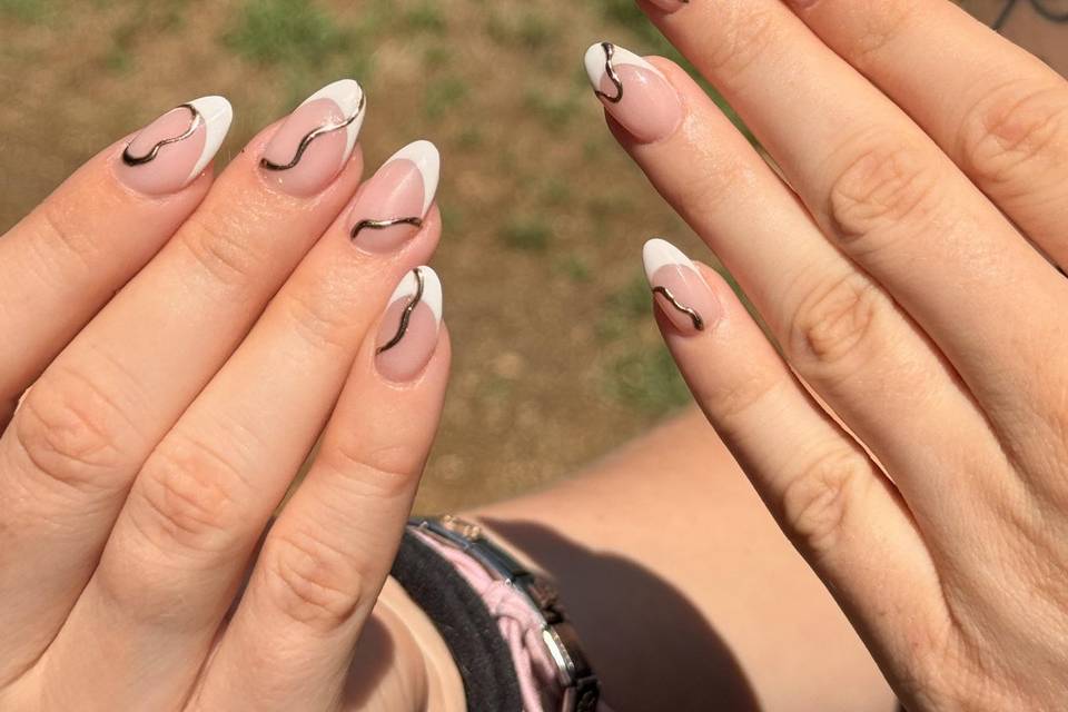 Nails art avec chrome