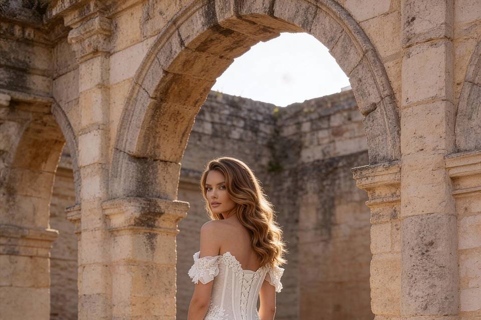 MONICA LORETTI