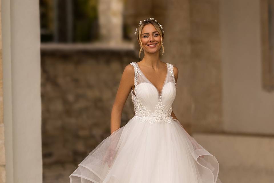 MONICA LORETTI