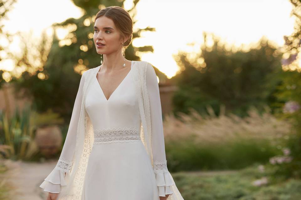 Leiva robe avec manteau