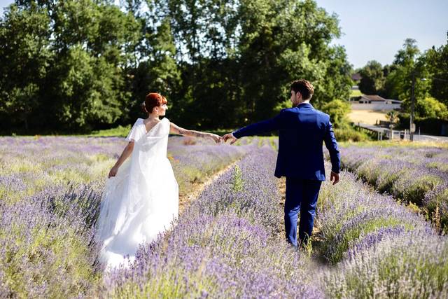 Ivory & Love Weddings