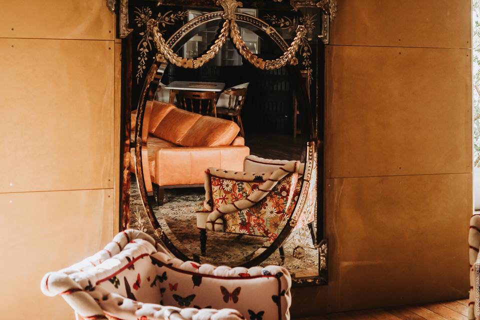 Miroir dans le Loft