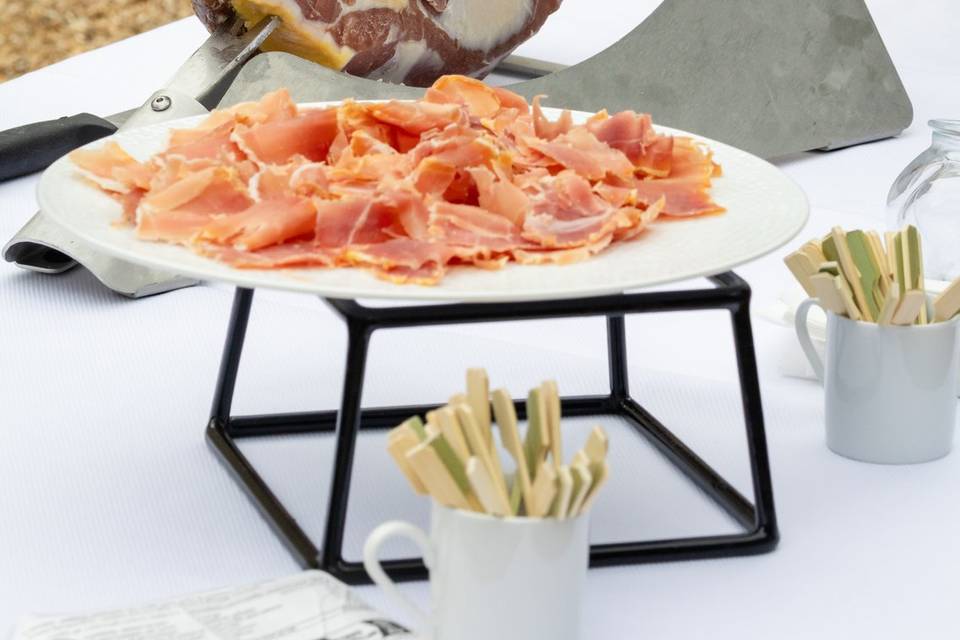 PHOTO _ TABLE À JAMBON