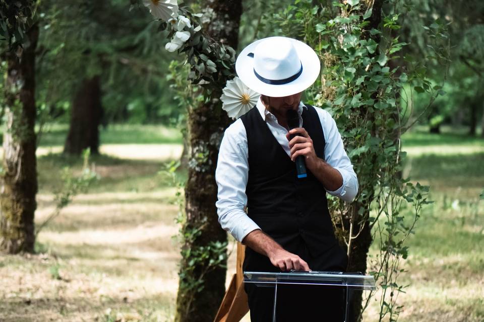 Officiant Cérémonie Laïc