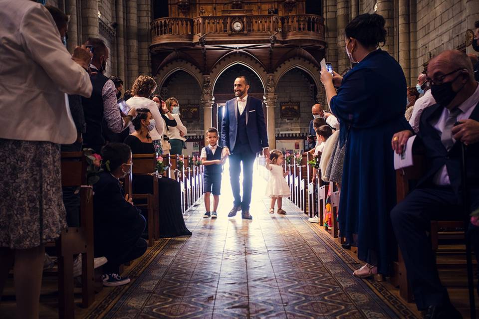 Entrée à l'église