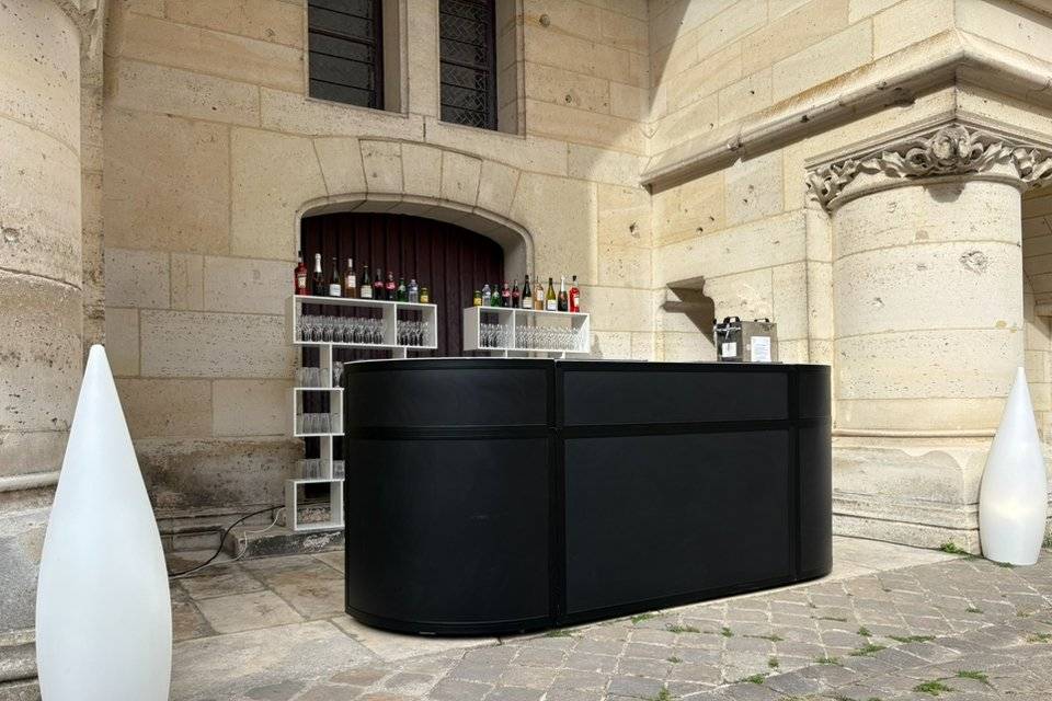 BAR OMEGA