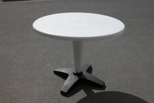 Table de jardin