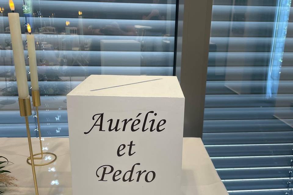 Urne sécurisée avec stickage p