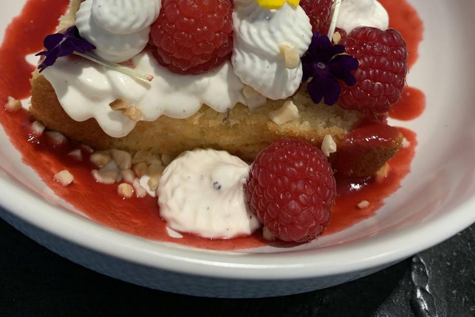 Moelleux aux amandes et framboise