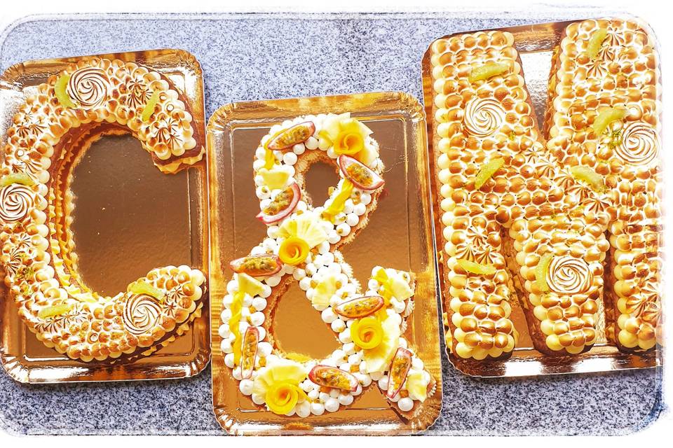Letter cake