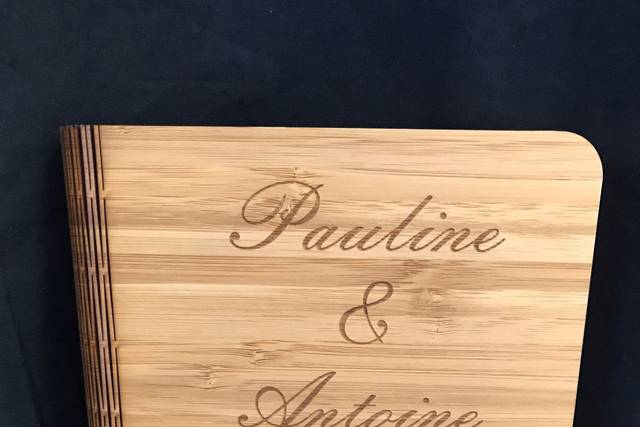 Livre d'or en bois