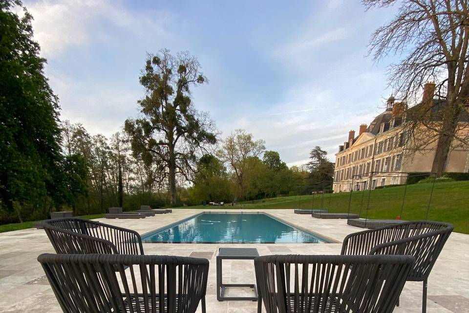 Evening ambiance at the pool