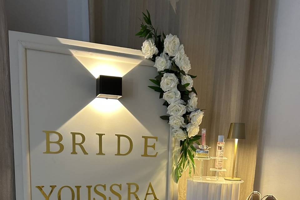 Bridal room decor