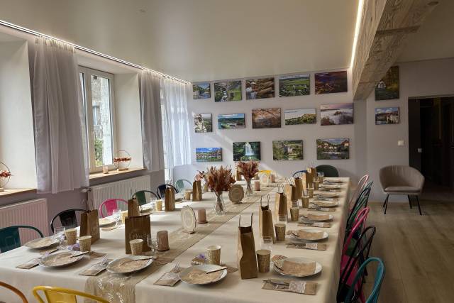 Reception 55 places