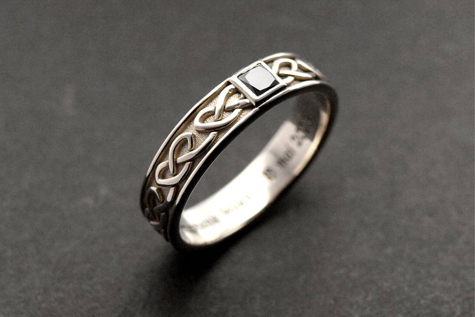 Alliance or blanc et diamant