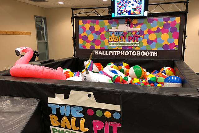 Ball pit photobooth